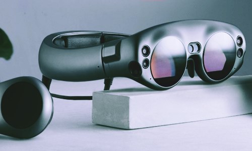 AT&amp;T invests in Magic Leap, signs up as its lone U.S. wireless vendor