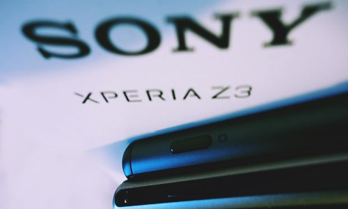 Sony unveils the all-new Xperia XZ3 - its first OLED-screen smartphone