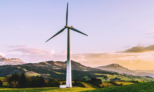 Prince Charles inaugurates Scotland's largest offshore wind farm